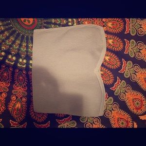 Babaton Olaf crop top